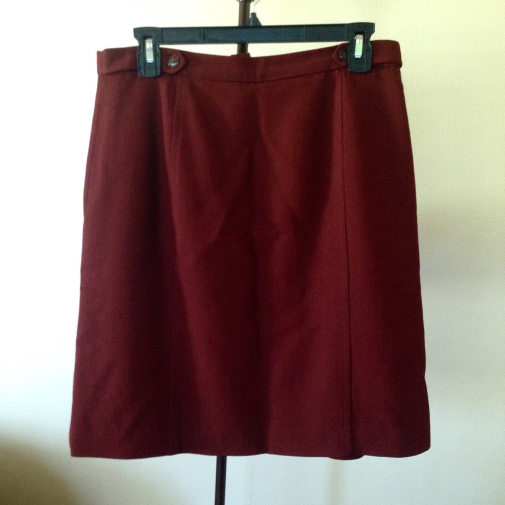 Burgundy Skirt🍷
